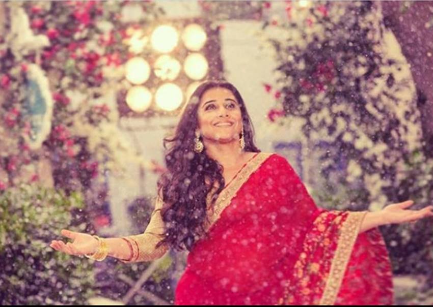 Vidya Balan, Vidya Balan Latest Photos, Vidya Balan Troll, Vidya Balan Instagram, Vidya Balan Hateful Comments, Vidya Balan Images, Vidya Balan Army Jawaan, Vidya Balan Hateful Comment, Vidya Balan Images, Vidya Balan Hot Pics