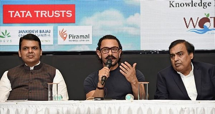 Paani Foundation, NGO, Aamir Khan, Kiran Rao, Devendra Fadnavis, Mumbai news, Paani Foundation PC, Aamir Khan New Look, Aamir Khan Thugs of Hindostan, Aamir Khan Images