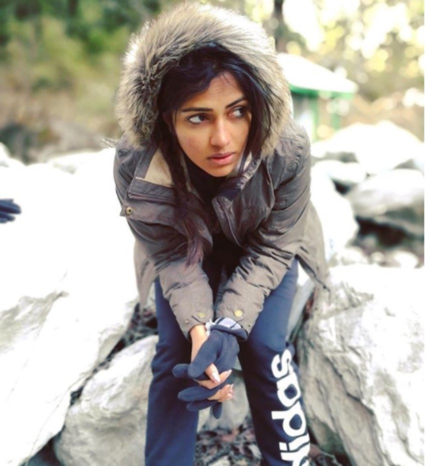 Amala Paul, actress Amala Paul, bold actress Amala Paul, Amala Paul photos, Amala, Amala Paul, Fahadh Faasil, Suresh Gopi, Amala Paul booked for tax evasion, Amala Paul, Amala Paul yoga sessions, Amala Paul controvercy, amala paul Buddha poster controvercy, entertainment, jansatta
