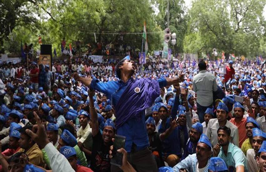 Bhim Army, Bhim Sena, Bhim Sena Activists, God and Goddesses, Hindu God and Goddesses, Insulting Hindu God and Goddesses, Sena Activists Arrested, Two Bhim Sena Activists Arrested, Activists Arrested in Muzaffarnagar, State news