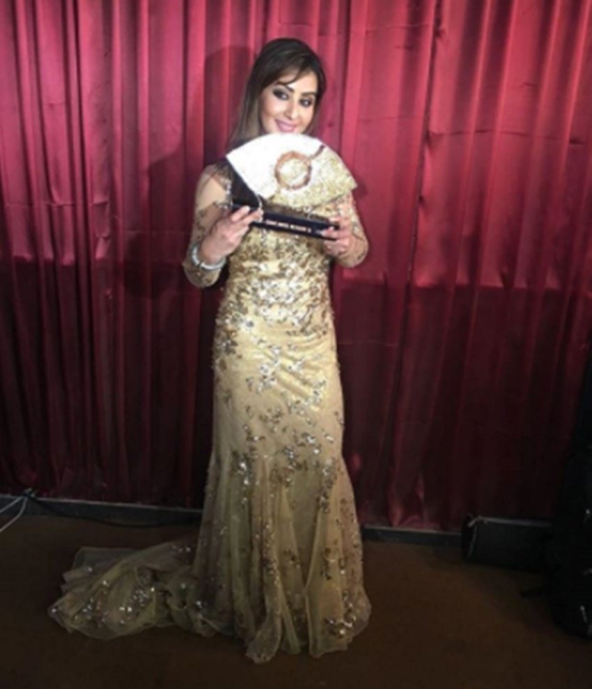 Shilpa Shinde, Shilpa Shinde latest photos, Shilpa Shinde bigg boss 11 photos, shilpa bigg boss 11, bigg boss winner shilpa latest photos, Shilpa Shinde mother, bigg boss 11, bigg boss, Shilpa Shinde brothers, Shilpa Shinde arshi akash, arshi khan, akash dadlani, salman khan, hina khan, bigg boss 11, bigg boss 11 winner, bigg boss 11 winner name, Shilpa Shinde, बिग्ग बॉस ११ विनर, BB11 Winner, BB11 Winner Name, बिग्ग बॉस ११ विनर नाम, बिग्ग बॉस ११, bigg boss 11 winner name announced, big boss 11 winner, bigg boss 11 finale live, bigg boss 11 eviction, bigg boss season 11 winner, bigg boss season 11, Shilpa Shinde, Hina Khan, Shilpa Shinde Bigg Boss 11, bigg boss 11 online, voot, bigg boss 11 voot, बिग बॉस सीजन 11 विनर, बिग बॉस 11 विनर, bigg boss 11 finale, bigg boss 11 winner today, bigg boss 11 latest news, winner of bigg boss 11, winner bigg boss 11, television, entertainment, jansatta