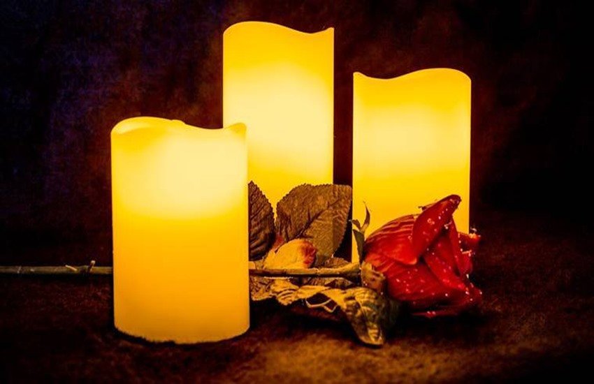 vastu, vastu tips, vastu tips in hindi, winter season, winter season tips in hindi, candles, decorative candles, religious news in hindi, latest news, jansatta vastu, vastu tips, vastu tips in hindi, winter season, winter season tips in hindi, candles, decorative candles, religious news in hindi, latest news, jansatta