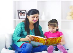 झूठ और सच के बीच