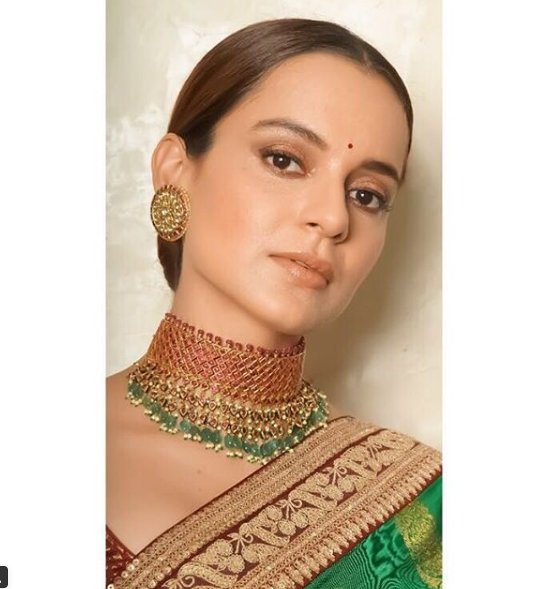 kangana ranaut, kangana ranaut latest photos, kangana ranaut fashion, kangana ranaut ethnic fashion, kangana ranaut comtemporary fashion, kangana ranaut sabyasachi