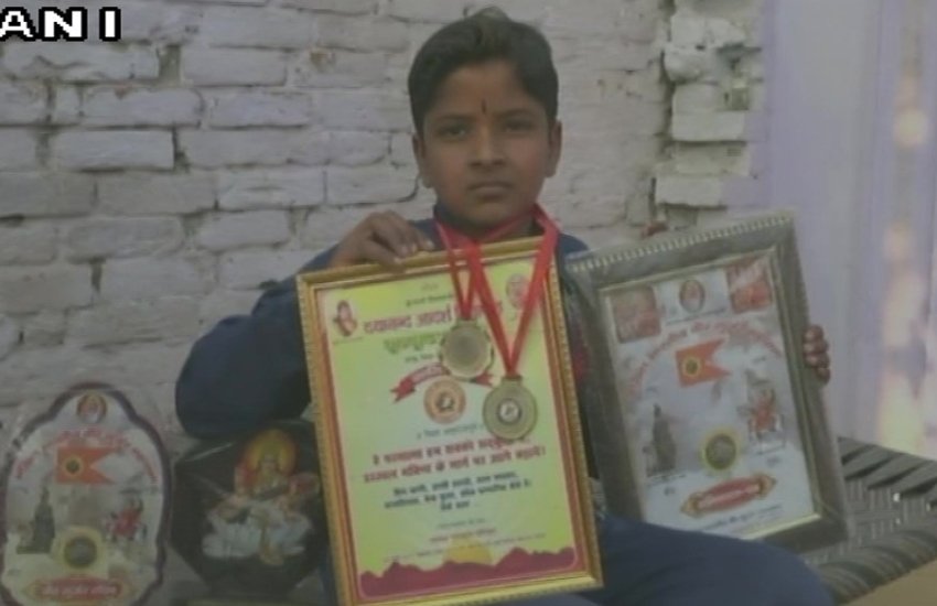 8वीं का छात्र चिराग। (फोटो सोर्स- एएनआई)