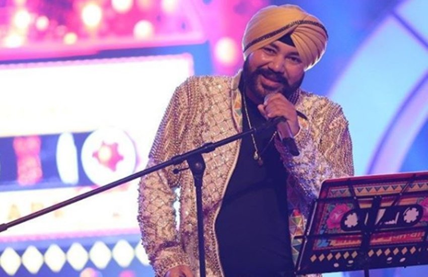 daler mehndi, singer daler mehndi, pop singer daler mehndi, mika singh, singer mika singh, work together, bollywood, daler mehndi career, daler mehndi life, daler mehndi, daler mehndi interview, daler mehndi singer, daler mehndi songs, Bolo Ta Ra Ra, Dardi Rab Rab, ek dana, television, entertainment, jansatta