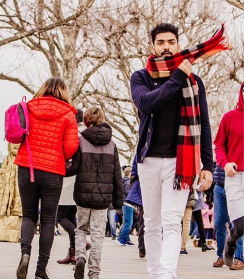 Gurmeet Choudhary, actor Gurmeet Choudhary, bollywood Actor Gurmeet Choudhary, Gurmeet Choudhary with wife Debina Bonnerjee, Debina Bonnerjee, actress Debina Bonnerjee, tv actress Debina Bonnerjee, Debina Bonnerjee photos, Debina Bonnerjee in london, europe, Debina Bonnerjee gurmeet choudhary photos, television, entertainment, jansatta