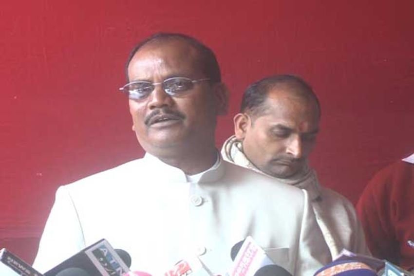 झारखंड विधानसभा अध्यक्ष दिनेश उरांव 