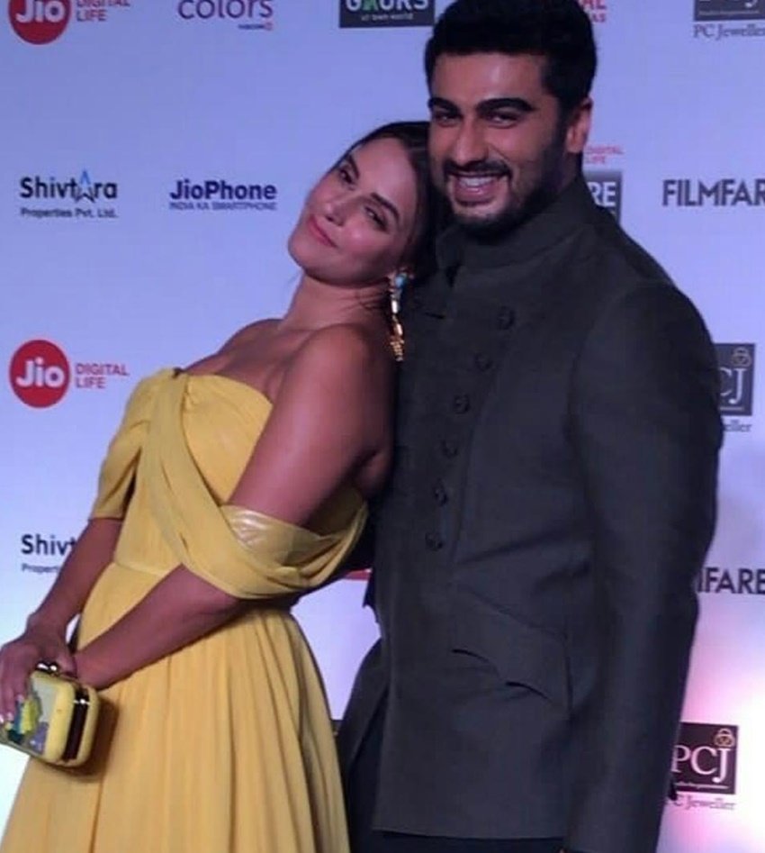 Jio, jio Flimfare Awards 2018, jio Flimfare Awards 2018 Winners, Flimfare Awards 2018 Winners, Flimfare Awards 2018, Flimfare Awards 2018 photos, Flimfare Awards winners list, jio Flimfare Awards 2018 Winners, Flimfare Awards 2018 Winners Full List, Jio Awards 2018, Flimfare Awards Winners List 2018, Flimfare Awards Winners 2018, Hindi Medium, Newton, Vidya Balan for Tumhari Sulu, Irrfan Khan for Hindi Medium, Zaira Wasim for Secret Superstar, Rajkummar Rao for Trapped, rekha, sunny leone, padman, ranveer singh, meher vij, arjun kapoor, Konkona Sen Sharma for A Death in the Gunj, Tiger Zinda Hai, preity zinta, manushi chhiler, sonam kapoor, akshay kumar, kajol, arjun kapoor, neha dhupia, entertainment
