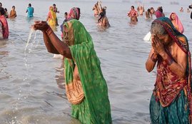 makar sankranti, makar sankranti 2018, makar sankranti snan, makar sankranti snan muhurta, makar sankranti snan time, makar sankranti snan time 2018, makar sankranti 2018 snan muhurat, makar sankranti puja vidhi, makar sankranti puja vidhi in hindi, makar sankranti 2018 ganga snan time, makar sankranti ganga snan time, makar sankranti ganga snan muhurat, happy makar sankranti, happy makar sankranti 2018, makar sankranti vidhi, makar sankranti 2018 puja vidhi in hindi, makar sankranti latest updates