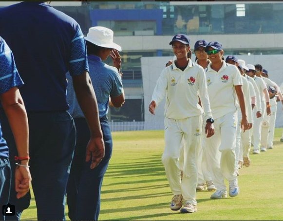दक्षिण अफ्रीका के खिलाफ भारतीय महिला टीम तीन वनडे और तीन टी-20 मैच खेलेगी। टीम की कप्तान मिताली राज होंगी साथ ही उप-कप्तान हरमनप्रीत कौर रहेंगी।