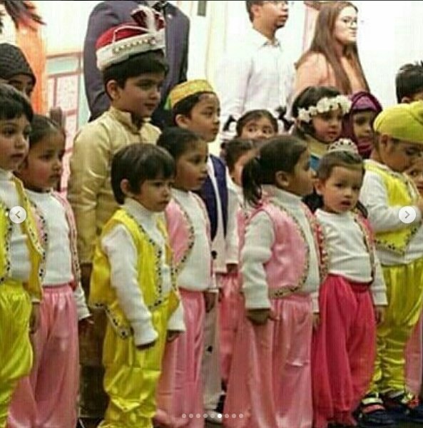 chennai super kings, mahendra singh dhoni, indian premier league 2018, cricket news, viral news, trending news, IPL news, mahendra singh dhoni daughter, MS Dhoni daughter, Ziva First Anual day, Ziva's Anuan function, Siva singh Dhoni, sakshi dhoni, mahi, sakshi dhoni, Ziva ms dhoni, ziva dhoni latest photos, ziva
