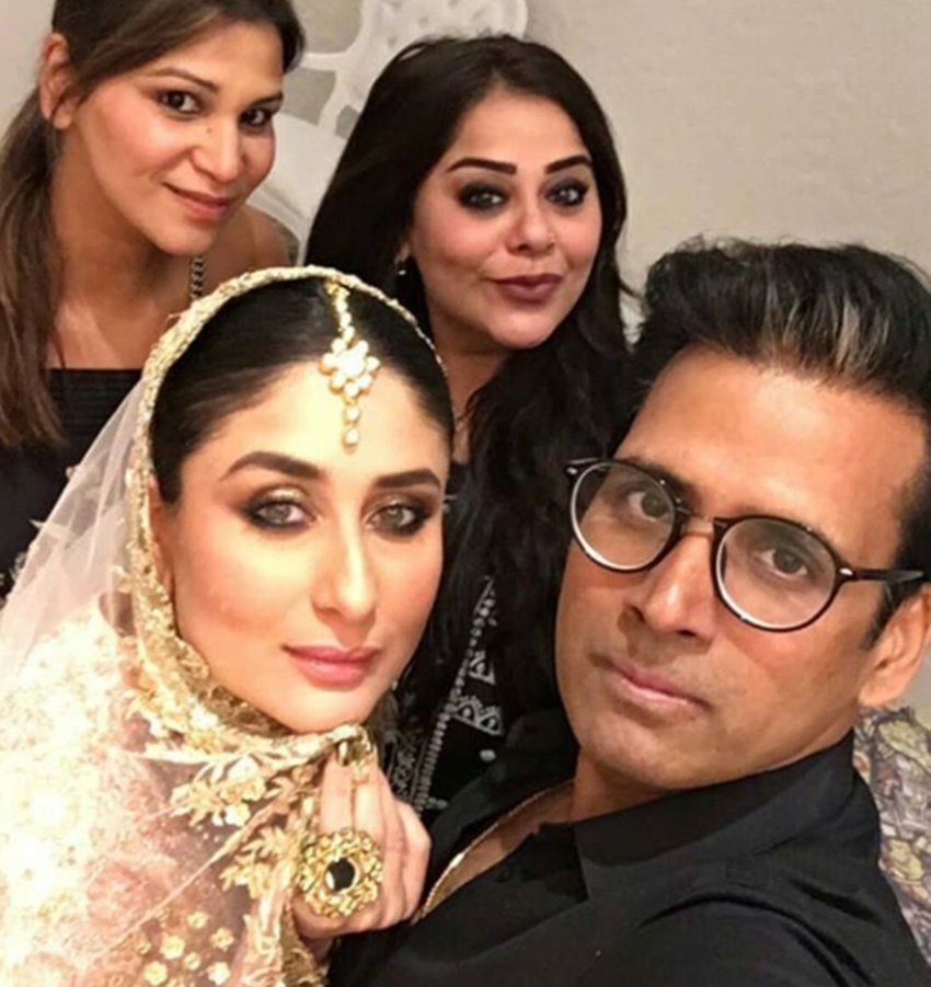 Kareena Kapoor, actress Kareena Kapoor, bollywood actress Kareena Kapoor, Kareena Kapoor photos, Kareena Kapoor rampwalk, Kareena Kapoor in doha, Kareena Kapoor in qutar fashion show, Kareena Kapoor movies, Kareena Kapoor blushing bride, Kareena Kapoor Khan, Kareena Kapoor Khan blushing bride, kareena kapoor in pink lehenga in Doha for Vikram Phadnis, Vikram Phadnis, designer Vikram Phadnis, Doha, Qatar, Veere Di Wedding, kareena kapoor film Veere Di Wedding, entertainment, jansatta