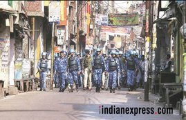 Kasganj, Kasganj violence, Kasganj riot, Uttar Pradesh, bjp, bjp leaders paying tribute, bjp leader laughing, up bjp, meerut bjp, Chandan Gupta, UP Police, Uttar Pradesh police, Uttar Pradesh cm, Yogi Adityanath, lucknow news, Hindi news, News in Hindi, Jansatta