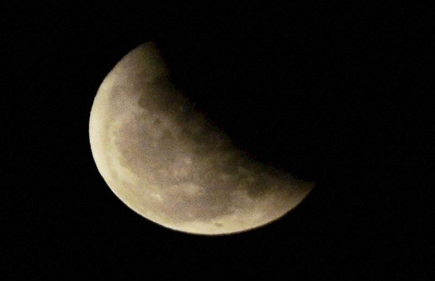 chandra grahan, chandra grahan 2018, chandra grahan 2018 dates, chandra grahan 2018 dates and time, chandra grahan 2018 in India, lunar eclipse 2018, lunar eclipse 2018 dates, lunar eclipse 2018 in India, चंद्र ग्रहण कब है, चंद्र ग्रहण, चंद्र ग्रहण 2018, चंद्र ग्रहण कब होगा, lunar eclipse 2018 in India Timings, chandra grahan 2018 dates and time in india, chandra grahan 2018 in india hindi, chandra grahan 2018 date, lunar eclipse 2018 dates and times in India