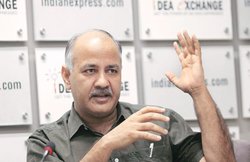 मनीष सिसोदिया की CBSE को सलाह: 50 प्रतिशत कम हो सिलेबस