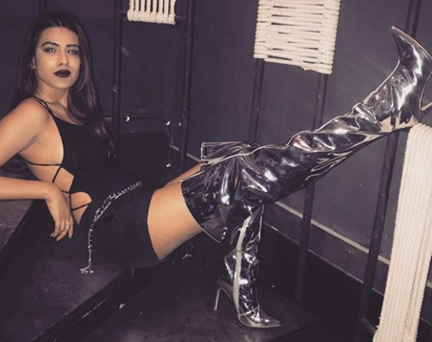 nia sharma, tv actress nia sharma, nia sharma bold look, nia sharma photoshoot, nia sharma latest photos, nia sharma bold photoshoot, nia sharma instagram, nia sharma trolls, nia sharma, nia sharma aisa sexiest women, Khatron Ke Khiladi 8, Fear Factor: Khatron Ke Khiladi 8, second Sexiest Asian Woman 2017 nia sharma, television, entertainment, jansatta