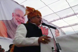 मोदी और कांग्रेस नेताओं में मूंछ और पूंछ के बाल जैसा फर्क: तोमर