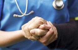 अमेरिकन सिंगर नील डॉयमंड हुए पार्किंसन बीमारी के शिकार, जानिए क्या है पार्किंसन और उसके लक्षण, कैसे करेंगे बचाव