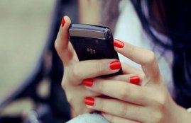 three sisters from Delhi chossed crime using picture of beautiful girls they engaged in adult chats charging heavy money crime news