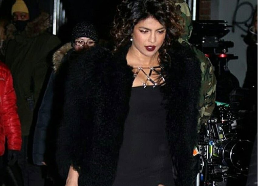 bollywood actress, bollywood actress priyanka chopra. priyanka photos, hollywood actor alan powell, kiss photos