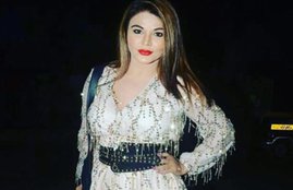 Rakhi Sawant, actress Rakhi Sawant, bollywood actress Rakhi Sawant, model Rakhi Sawant, dancer Rakhi Sawant, Rakhi Sawant, Rakhi Sawant on kiss scene, Rakhi Sawant remembering Mika, Rakhi Sawant photos, Rakhi Sawant kissing scene, drama queen Rakhi Sawant, television, entyertainment, jansatta