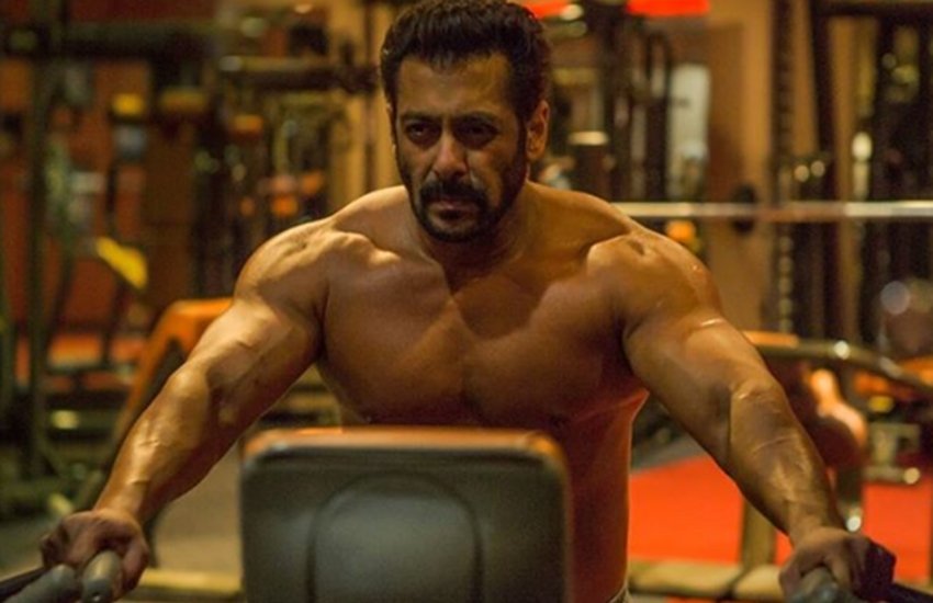 Salman Khan, Salman Khan Girlfriend, Salman Khan Iulia Vantur, Salman Khan and Iulia Vantur, Salman Khan Wife, Salman Khan Marriage, Salman Khan Twitter