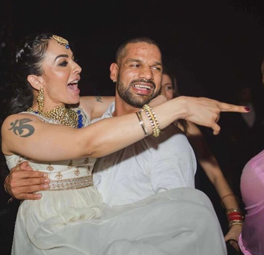 ipl, ipl auction, ipl 2018 auction, ipl auction 2018, ipl nilami, ipl nilami 2018, ipl player auction 2018, shikhar dhawan ipl, shikhar dhawan ipl auction, shikhar dhawan hyderabad, shikhar dhawan SRH, ipl player auction 2018, ipl auction 2018 players, ipl players 2018, ipl 2018 auction player, ipl auction, ayesha dhawan, shikhar dhawan with his wife, shikhar dhwana photos, shikhar dhawan family pics