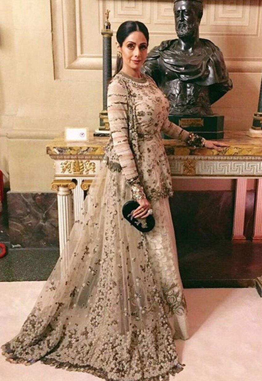 Sridevi, actress Sridevi, bollywood actress Sridevi, Sridevi, Sridevi photos, Sridevi Lips Plastic Surgery, Sridevi Lips Surgery, Sridevi Lips Surgery photos, Sridevi Lips Surgery photos goes viral, Sridevi Lips Plastic Surgery, Sridevi Plastic Surgery photos, Sridevi's Lips Plastic Surgery Gone Horribly Wrong, Anurag Basu, Kangana Ranaut, Mom actress sridevi, pritam, Sridevi's Lips Plastic Surgery, entertainment, jansatta