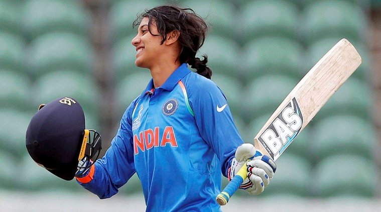 स्मृति मंधाना भारती महिला टीम की ओपनर हैं। 21 वर्षीय स्मृति ने 2017 में महिला विश्वकप में शतक जमाकर पहचान बनाई हालांकि उन्होंने अपनी सुंदरता के कारण भी काफी सुर्खियां बटोरी थी। मंधाना 2016 में आईसीसी की “वुमंस टीम ऑफ द ईयर” में शामिल इकलौती भारतीय महिला खिलाड़ी थी।