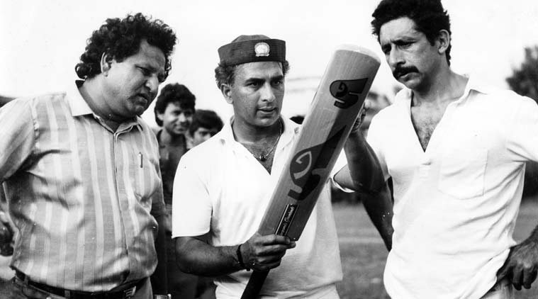 vinod kambli in movies, Sunil, Gavaskar, salil ankola, Brett Lee and Tannishtha Chatterjee in a still from UnIndian, Sadagopan Ramesh, Yuvraj Singh, Ajay Jadeja, salil ankola, sandeeep patil, kapil dev, indian cricketr acted in movies, ajay jadeja