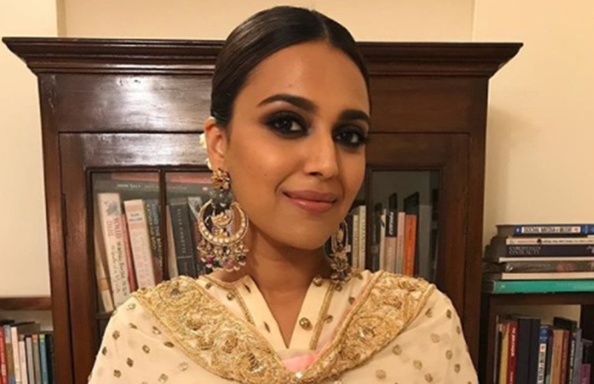 Swara Bhaskar, actress Swara Bhaskar, Swara Bhaskar controvercy, Padmaavat, Raja Ratan Singh, Raja Ratan Singh ake Shahid Kapoor, shahid reacts on Swara Bhaskar letter, swara bhaskar open letter, swara bhaskar to Sanjay Leela Bhansali, PADMAAVAT STARS Celebrating Padmaavat Success, Success party Of Padmaavat, see pictures of padmavaat stars, entertainment news, bollywood news, jansatta
