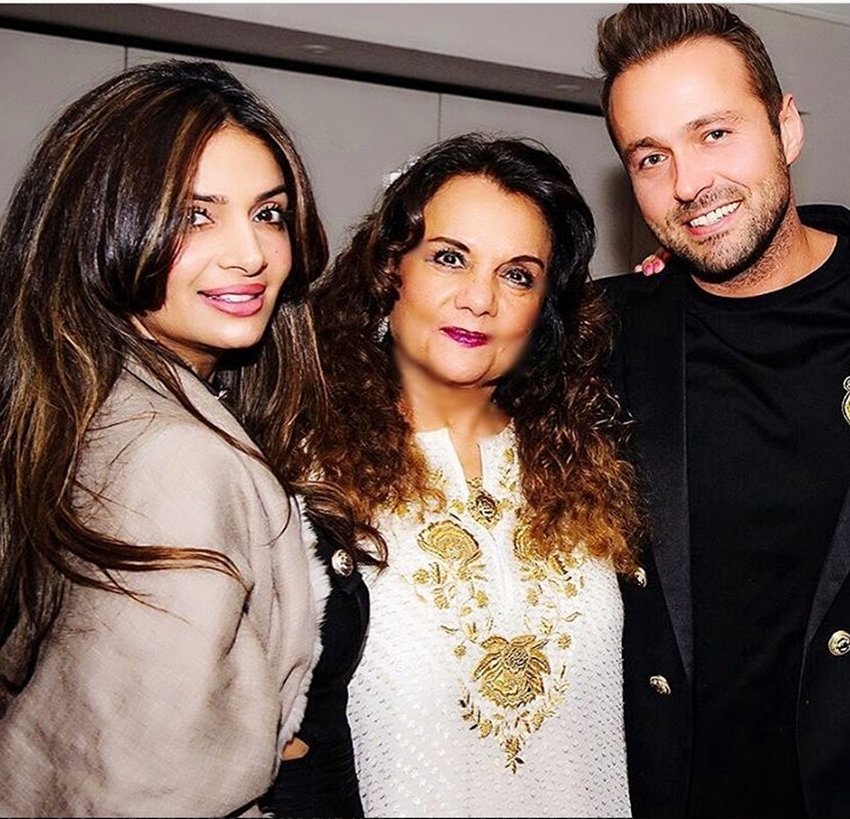 Tanya Madhvani, Tanya Madhvani photos, Tanya Madhvani hot photos, Tanya Madhvani bikini photos, Tanya Madhvani Mumtaz daughter, Mumtaz daughter Tanya Madhvani, Mumtaz, Mumtaz younger daughter Tanya Madhvani, Tanya Madhvani Marco, Mumtaz daughter tanya, tanya maldives photos, entertainment, jansatta