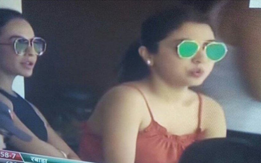 virat kohli, anushka sharma, kohli-anushka, south africa vs india, cape town test, bhuvneshwar kumar, Ritika Sajdeh, cricket news, sports news