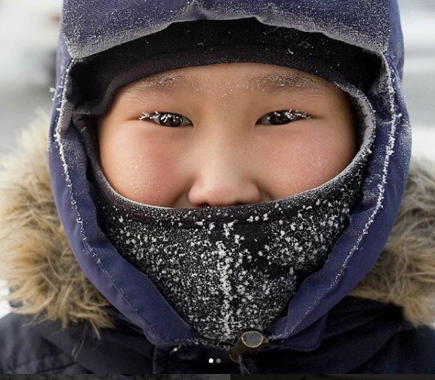 freezing siberian village, -60 degree in siberia, freezing eyelashes of people, freezing people, coldest city in the world,