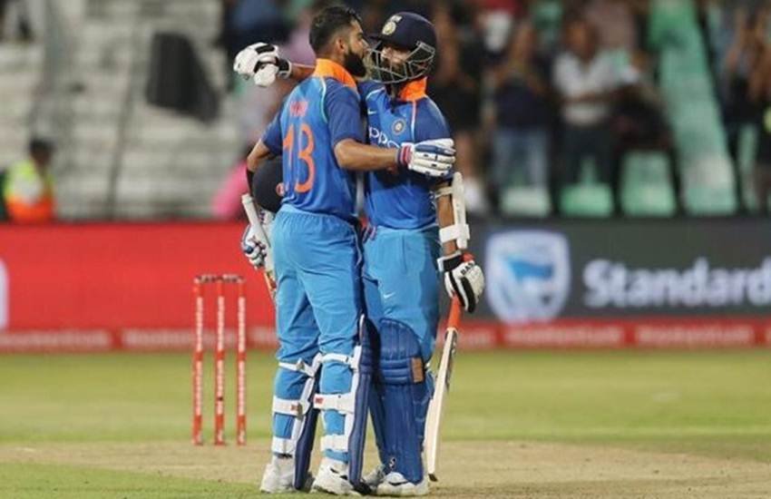भारतीय पारी के दौरान अजिंक्य रहाणे और विराट कोहली।