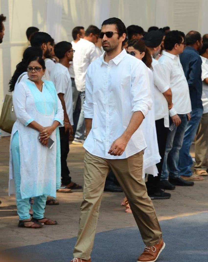 sridevi, sridevi kapoor, sridevi kapoor funeral, sridevi funeral video, sridevi funeral photos, shree devi funeral photos, shree devi, shree devi funeral, shree devi kapoor, shri devi, shri devi funeral, shri devi latest news, shree devi funeral video, sridevi funeral, sridevi funeral video, sridevi funeral news, shree devi death news, shree devi news, sridevi death news, sridevi death, sridevi news, sridevi news in hindi