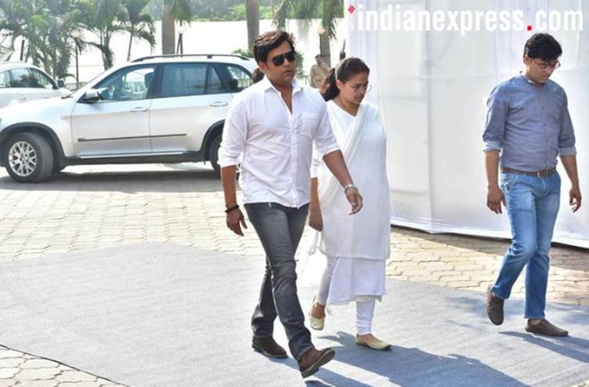 sridevi, sridevi kapoor, sridevi kapoor funeral, sridevi funeral video, sridevi funeral photos, shree devi funeral photos, shree devi, shree devi funeral, shree devi kapoor, shri devi, shri devi funeral, shri devi latest news, shree devi funeral video, sridevi funeral, sridevi funeral video, sridevi funeral news, shree devi death news, shree devi news, sridevi death news, sridevi death, sridevi news, sridevi news in hindi