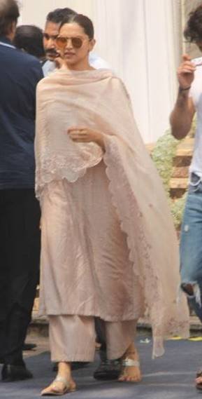 sridevi, sridevi kapoor, sridevi kapoor funeral, sridevi funeral video, sridevi funeral photos, shree devi funeral photos, shree devi, shree devi funeral, shree devi kapoor, shri devi, shri devi funeral, shri devi latest news, shree devi funeral video, sridevi funeral, sridevi funeral video, sridevi funeral news, shree devi death news, shree devi news, sridevi death news, sridevi death, sridevi news, sridevi news in hindi