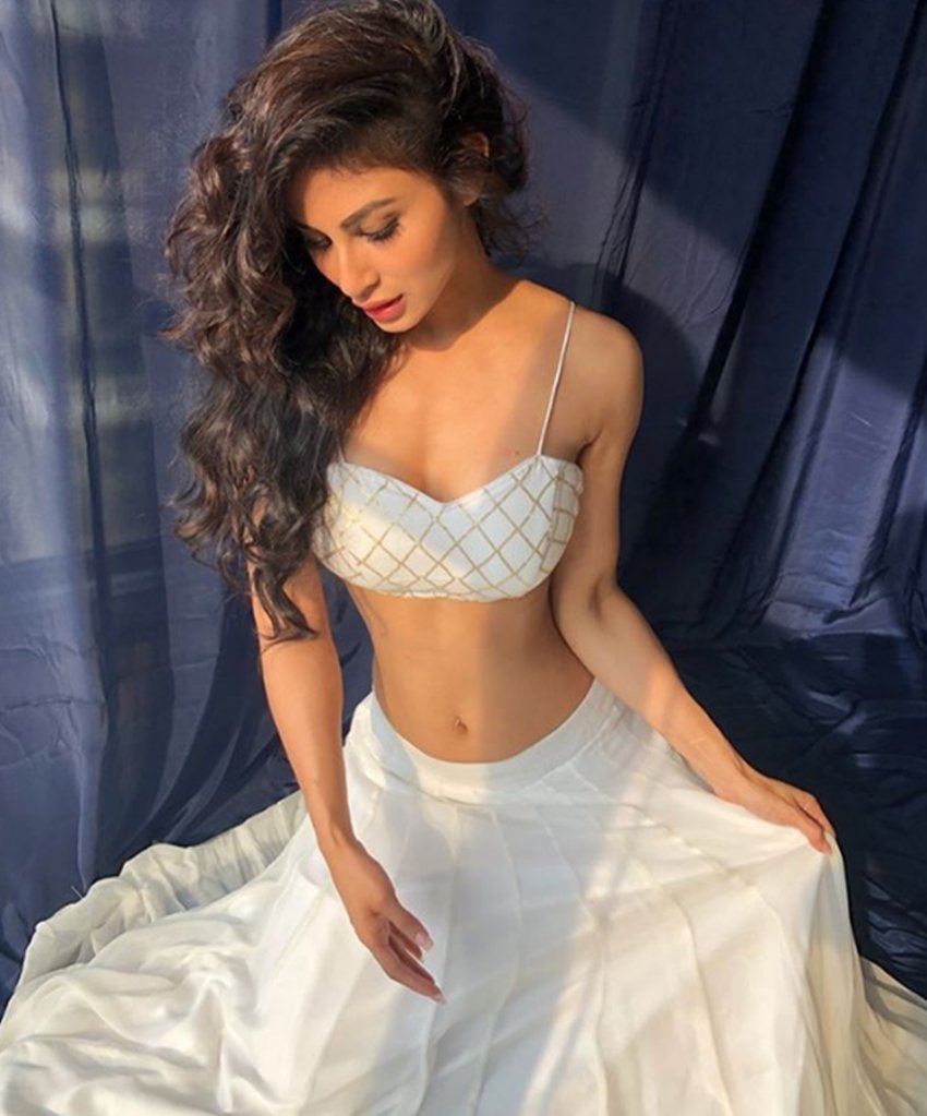Mouni Roy, Mouni Roy looking gorgeous in red dress, Mouni Roy, tv actress Mouni Roy, gold actress Mouni Roy, akshay kumar actress Mouni Roy, Mouni Roy , bollywood actress Mouni Roy, Indian television actress Mouni Roy, entertainment news, bollywood news television news, entertainment news, bollywood news