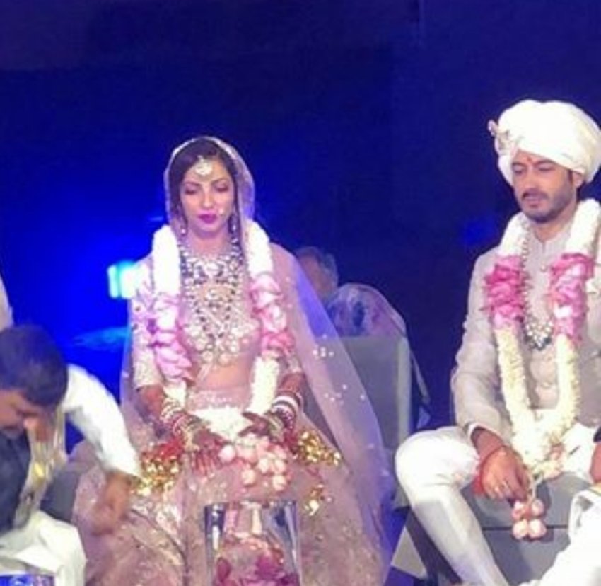 Sonam, Rhea, Shanaya, Anshula, Harshvardhan, Shweta Bachchan, Arjun Kapoor, Sonam Kapoor, Karan Johar dancing, Arjun Kapoor at cousin Mohit Marwah wedding, See videos of Mohit Marwah wedding, Arjun, Kapoor cousins Sonam, Rhea, Shanaya, Anshula, Harshvardhan, Shweta Bachchan, Athiya Shetty, Aadar Jain, Seema Khan, Sridevi, Anil Kapoor and Anand Ahuj, entertainment news, bollywood news, television news