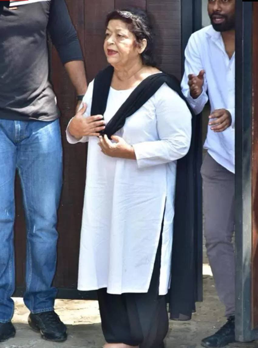 sridevi, sridevi kapoor, sridevi kapoor funeral, sridevi funeral video, sridevi funeral photos, shree devi funeral photos, shree devi, shree devi funeral, shree devi kapoor, shri devi, shri devi funeral, shri devi latest news, shree devi funeral video, sridevi funeral, sridevi funeral video, sridevi funeral news, shree devi death news, shree devi news, sridevi death news, sridevi death, sridevi news, sridevi news in hindi