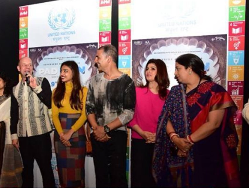 Akshay Kumar, special screening of PadMan Twinkle Khanna, radhika apte, I&B Minister Smriti Irani, I&B Minister Smriti Irani in special screening of PadMan, I&B Minister Smriti Irani, special screening of PadMan, akshay in special screening of PadMan, enterttainment news, bollywood news, television news, entertainmentnews, enterttainment news, bollywood news, television news, entertainment news