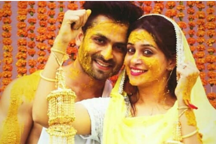 TV stars Shoaib Ibrahim, Dipika Kakar Mahandi and Sangeet, Colourful Pictures of Dipika Kakar san geet, SEE Sasural Simar Ka Actors pictures, Sasural Simar Ka, Actors, Sasural Simar Ka Actors, Shoaib Ibrahim, Dipika Kakar getting married, Dipika Kakar sangeet ceremony, videos of Dipika Kakar dancem Dipika Kakar sangeet in filmy style like DDLJ, entertainment news, bollywood news, television news, entertainment news