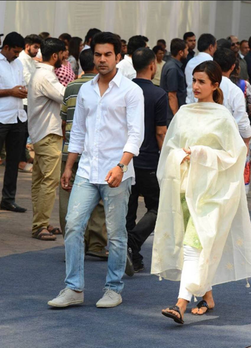 sridevi, sridevi kapoor, sridevi kapoor funeral, sridevi funeral video, sridevi funeral photos, shree devi funeral photos, shree devi, shree devi funeral, shree devi kapoor, shri devi, shri devi funeral, shri devi latest news, shree devi funeral video, sridevi funeral, sridevi funeral video, sridevi funeral news, shree devi death news, shree devi news, sridevi death news, sridevi death, sridevi news, sridevi news in hindi