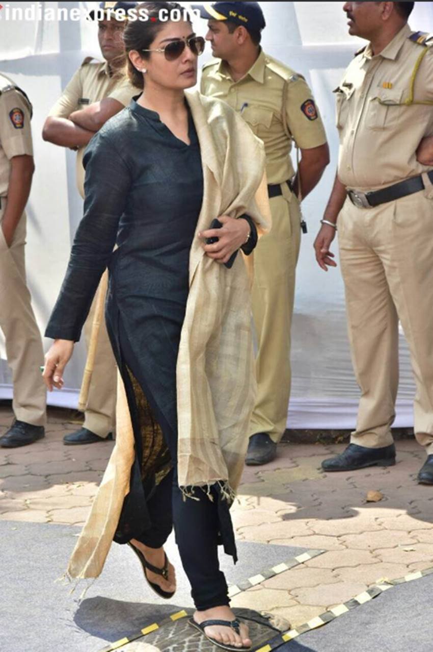 sridevi, sridevi kapoor, sridevi kapoor funeral, sridevi funeral video, sridevi funeral photos, shree devi funeral photos, shree devi, shree devi funeral, shree devi kapoor, shri devi, shri devi funeral, shri devi latest news, shree devi funeral video, sridevi funeral, sridevi funeral video, sridevi funeral news, shree devi death news, shree devi news, sridevi death news, sridevi death, sridevi news, sridevi news in hindi