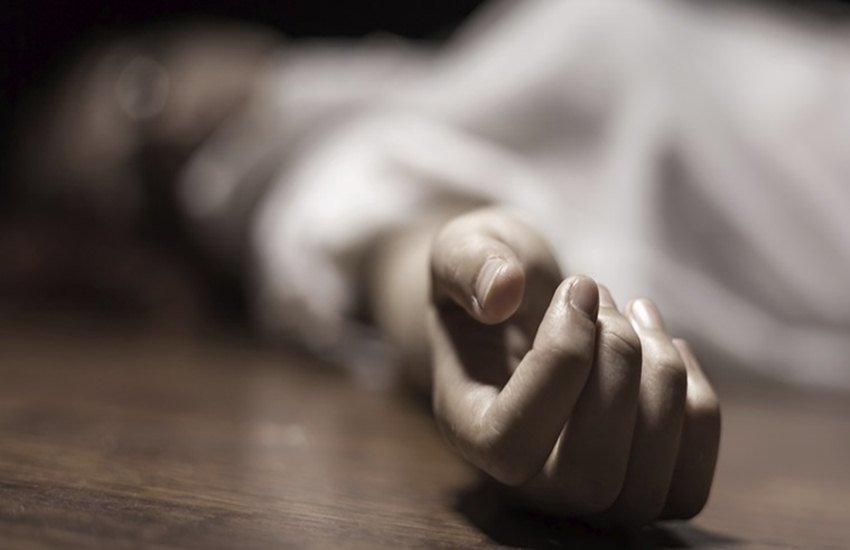 Farmer Suicides, Farmer Suicides in india, Wheat Crop, Wheat Crop damage, Damage of Wheat Crop, Hailstorm in Nanded, Farmer Suicides in Nanded District, Farmer Suicides of Maharashtra, state news