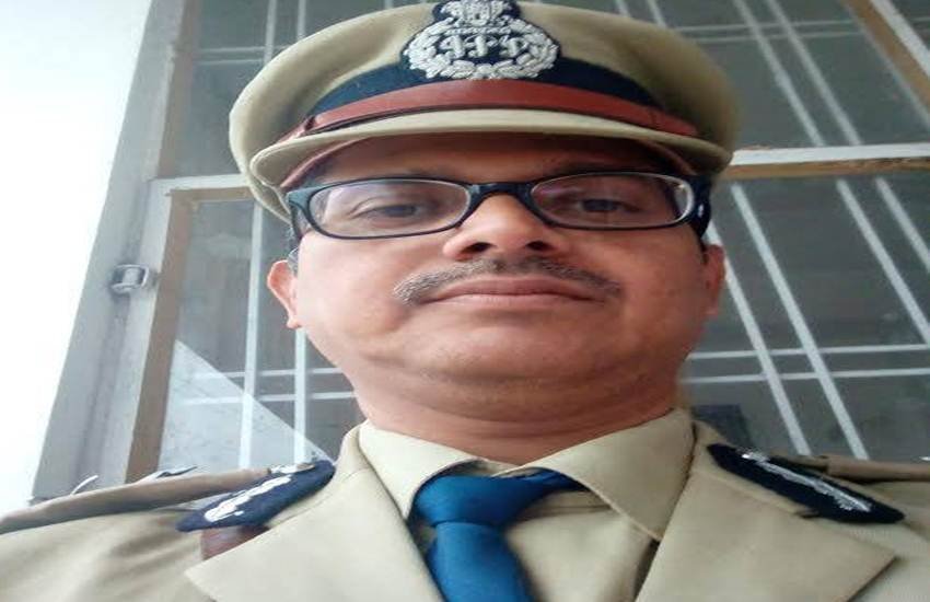 आईपीएस अमिताभ ठाकुर( फोटो-फेसबुक)