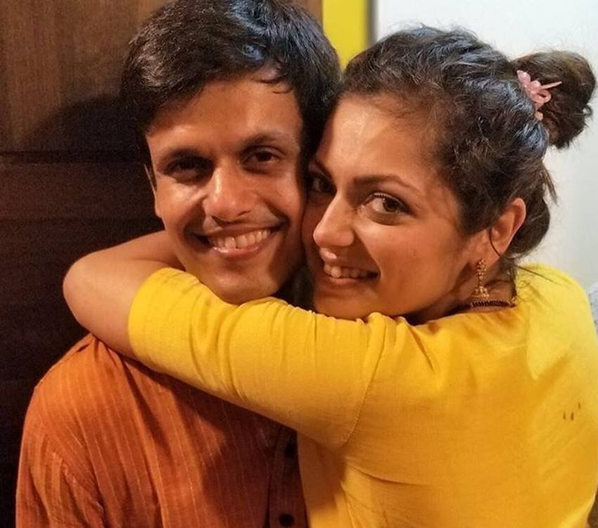 बता दें कि दृष्टि धामी टेलीविजन इंडस्ट्री की फेमस एक्ट्रेस हैं। उन्होंने कई टीवी शोज में काम किया है। उन्होंने अपने करियर की शुरुआत सीरियल 'दिल मिल गए' से की थी। (फोटो सोर्स- इंस्टाग्राम)