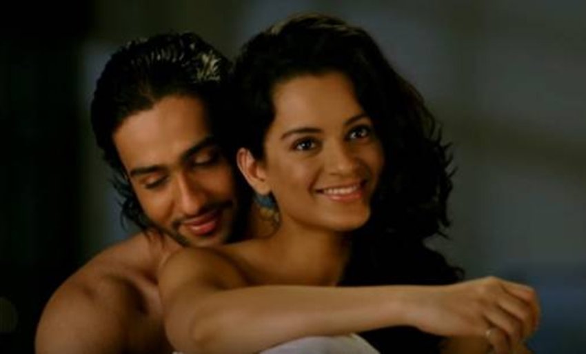 Kangana Ranaut, Kangana Ranaut Bold Scenes, Kangana Ranaut Bold Pictures, Kangana Ranaut Hot Pics, Kangana Ranaut Movies, Kangana Ranaut Topless, Kangana Ranaut Emraan Hashmi